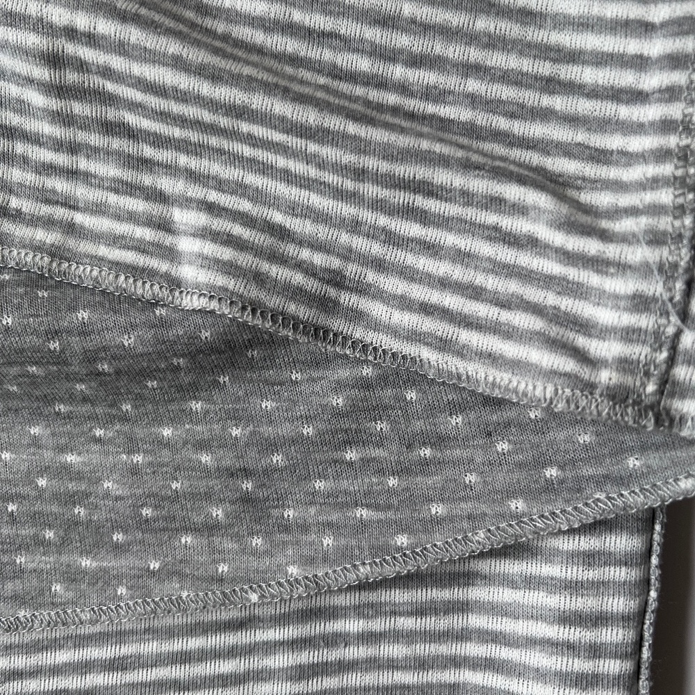 BCBG Generation Circle Scarf Grey & White Stripes 23" x 68" Around NWT